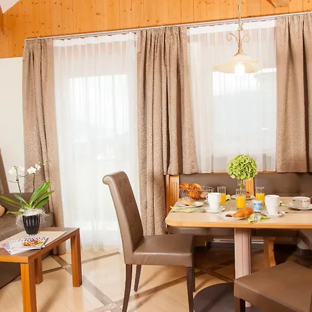 Hotel Tyrol Family Retreat